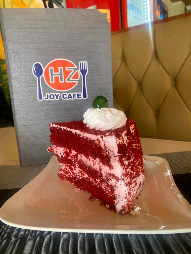 Cake slices